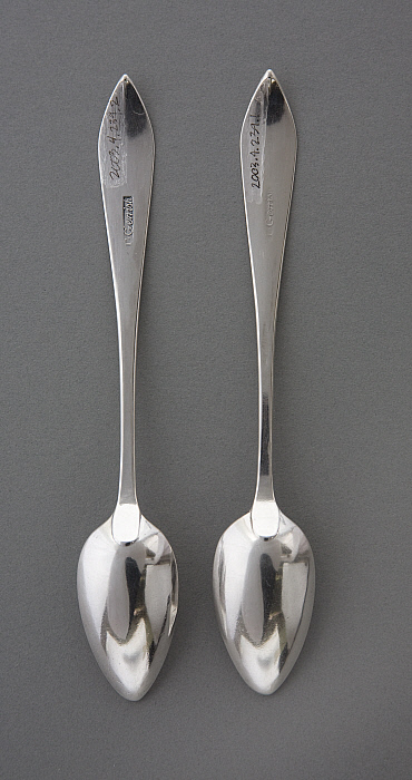 Pair of Teaspoons Slider Image 5